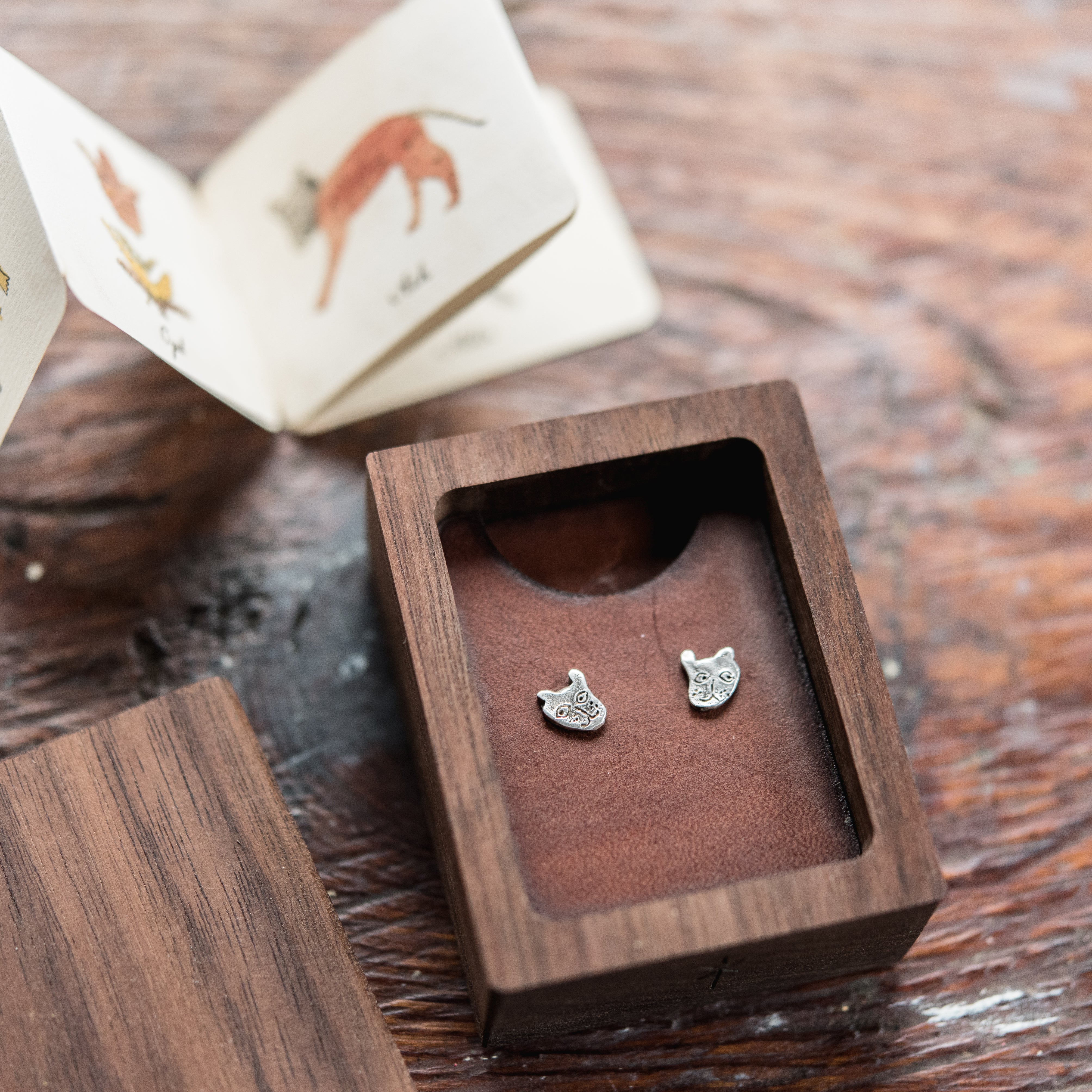 Foundlings Earrings: Ivy (Goat)