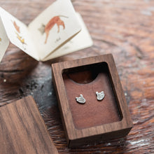 Foundlings Earrings: Opal (Flower)